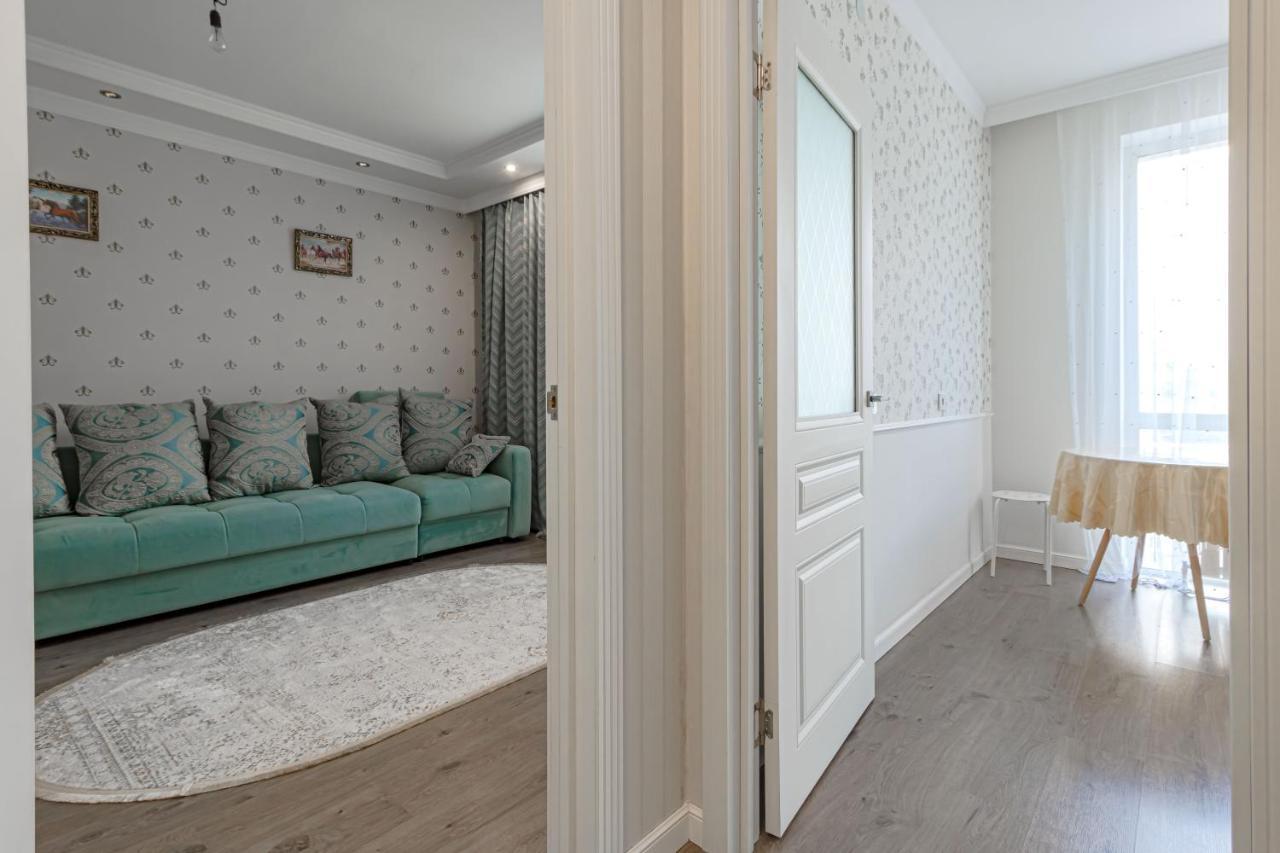 Апартаменты Mangilik Apart Астана Экстерьер фото